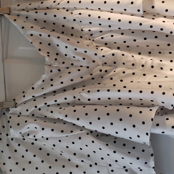 Black Polka Dot top & skirt set - Picture 10 of 12